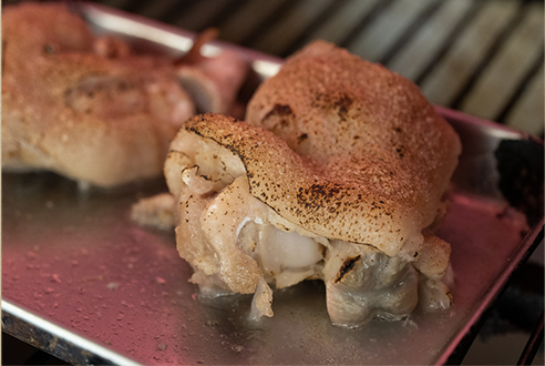 とんそく焼きシーン